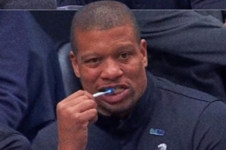 Απίστευτος Μπατίστ! Βούρτσιζε τα δόντια του εν ώρα αγώνα!