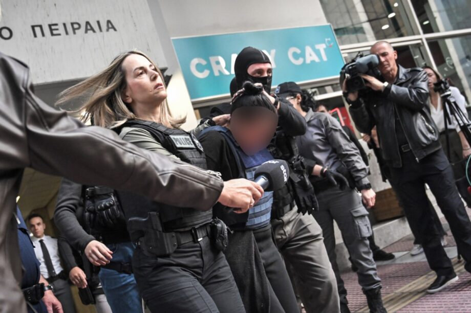 46χρονη Σαλαμίνα