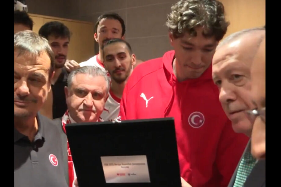 Τα συγχαρητήρια Ερντογάν σε Αταμάν και διεθνείς (βίντεο)