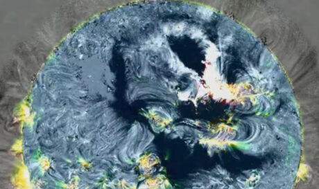 Η γεωμαγνητική καταιγίδα που χτυπάει τη Γη και οι κίνδυνοι που ελλοχεύονται (βίντεο)