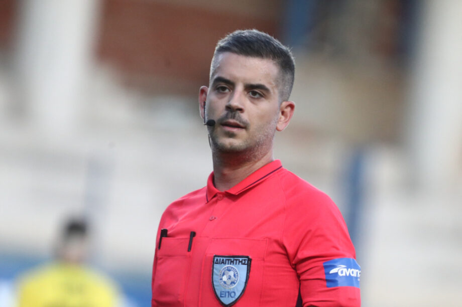 Γιουματζίδης διαιτητής