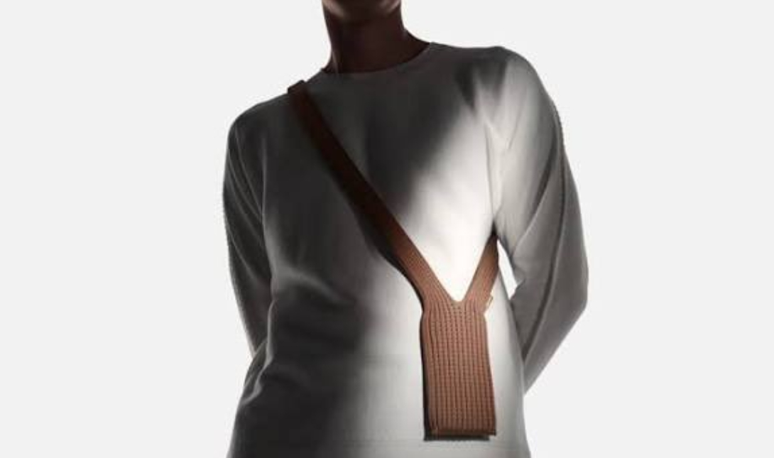 Κυκλοφόρησε η... «κάλτσα» της Apple αξίας 230$! (βίντεο-φωτογραφίες)