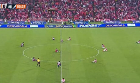 Κολομβία: Διαμαρτυρία ποδοσφαιριστών που ζητούν καλύτερες συνθήκες εργασίας (φωτογραφίες)