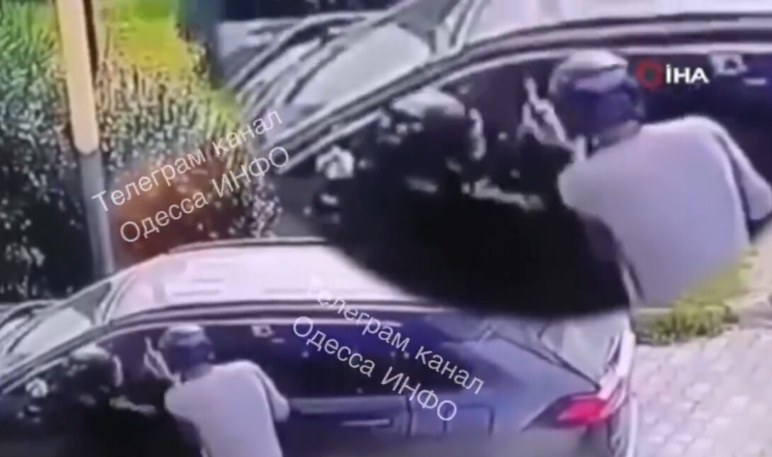 Άνδρας κτύπησε με το αυτοκίνητό του και σκότωσε ληστές που του έκλεψαν 35.000€ (βίντεο)