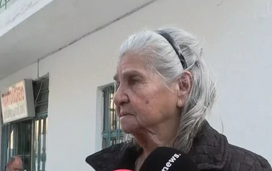 Η συγκλονιστική κίνηση της μητέρας της Ευαγγελίας Φραγκιαδάκη μετά την κηδεία – ΒΙΝΤΕΟ