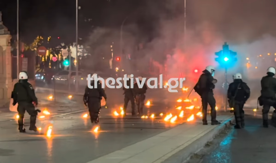 Θεσσαλονίκη: 18 προσαγωγές και μία σύλληψη μετά τη συναυλία του Λεξ (βίντεο)