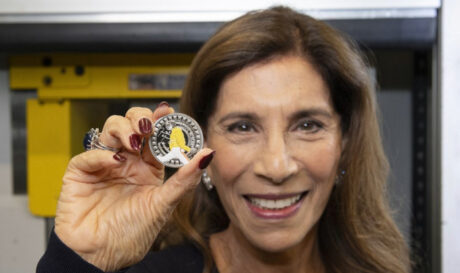 Ηνωμένο Βασίλειο: Κόπηκε νόμισμα προς τιμήν του Φρέντι Μέρκιουρι!