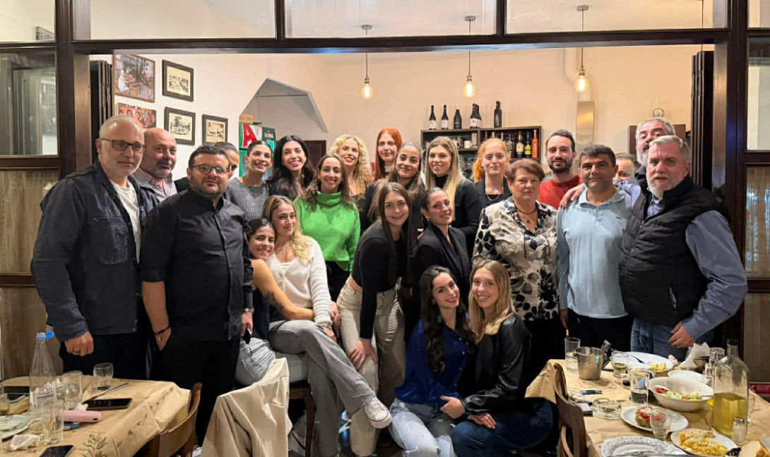 Ερασιτέχνης ΟΦΗ: Δεξιώθηκε την γυναικεία ομάδα βόλεϊ ο Νίκος Τσαμπουράκης