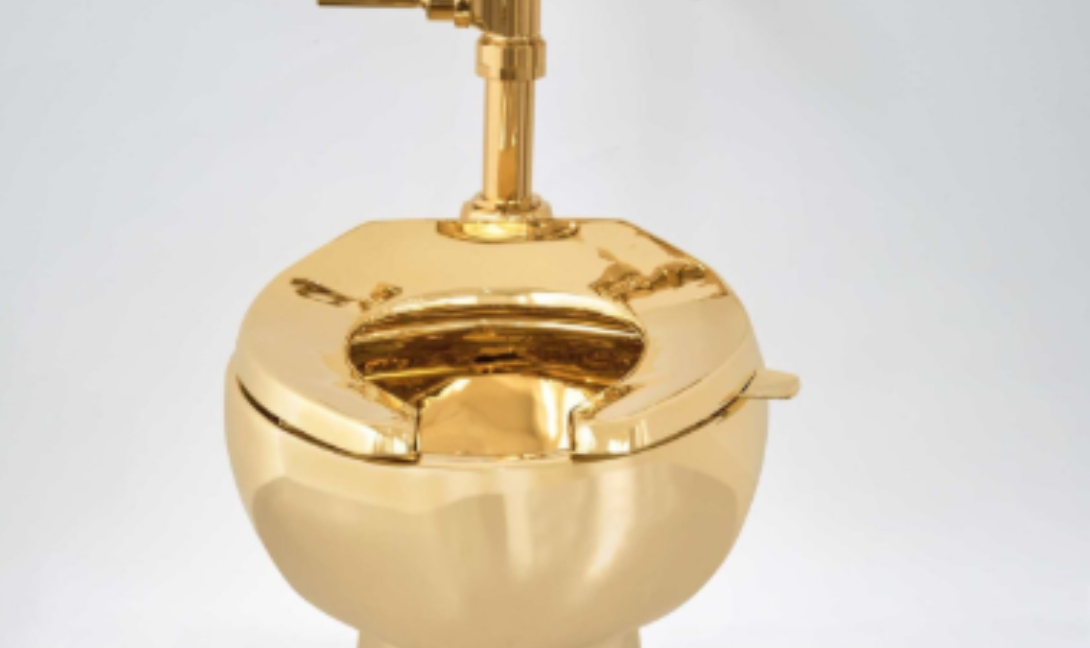 χρυσή τουαλέτα
