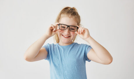 παιδί γυαλιά μυωπία