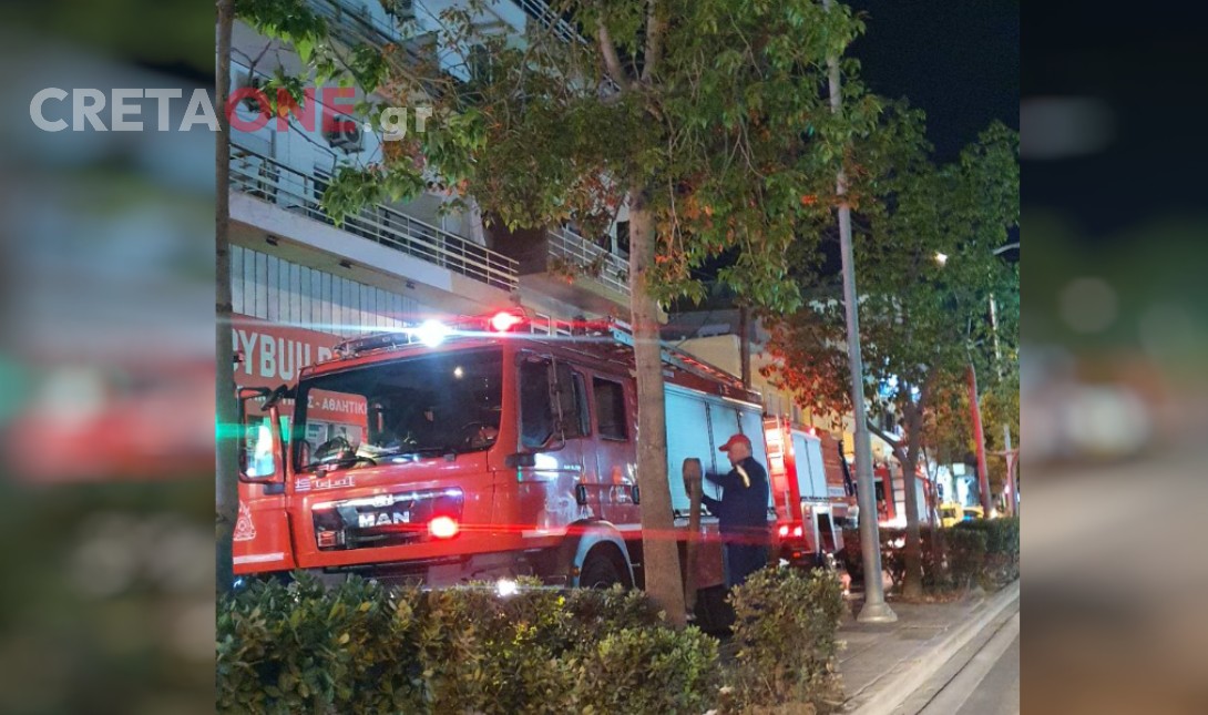 Ηράκλειο: Φωτιά σε σπίτι στη Λεωφόρο 62 Μαρτύρων (φωτογραφίες)