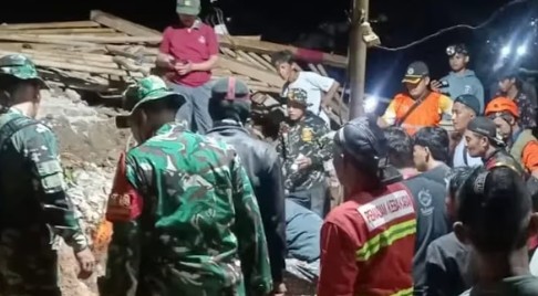 Ινδονησία κατολίσθηση