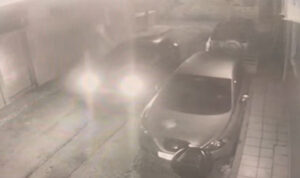 Ηράκλειο: Πήρε σβάρνα παρκαρισμένο ΙΧ κι έφυγε σαν «κύριος» (Βίντεο)