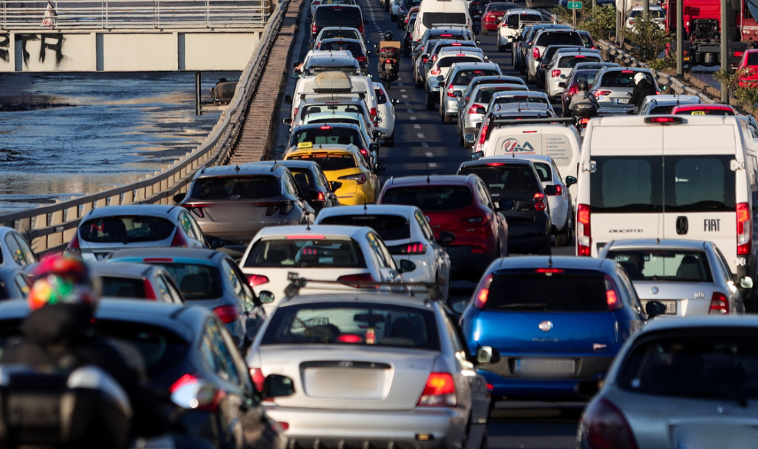 «Κολλημένος» ο Κηφισός λόγω της στάσης εργασίας της ΣΤΑΣΥ – Πότε λήγει