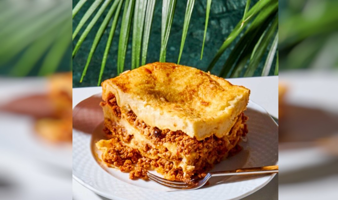 Κλασικά λαζάνια με κιμά και μπεσαμέλ