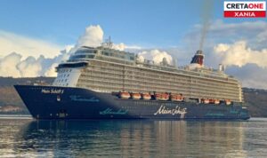 Χανιά: Στο λιμάνι της Σούδας έδεσαν τα κρουαζιερόπλοια Mein Schiff 5 και Viking Vela