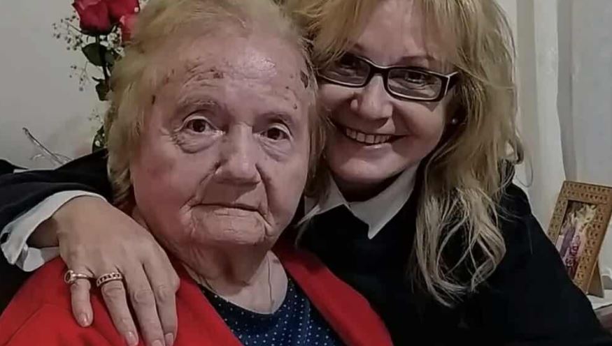 Δύσκολες ώρες για την Αγγελική Νικολούλη – «Έφυγε» η μητέρα της