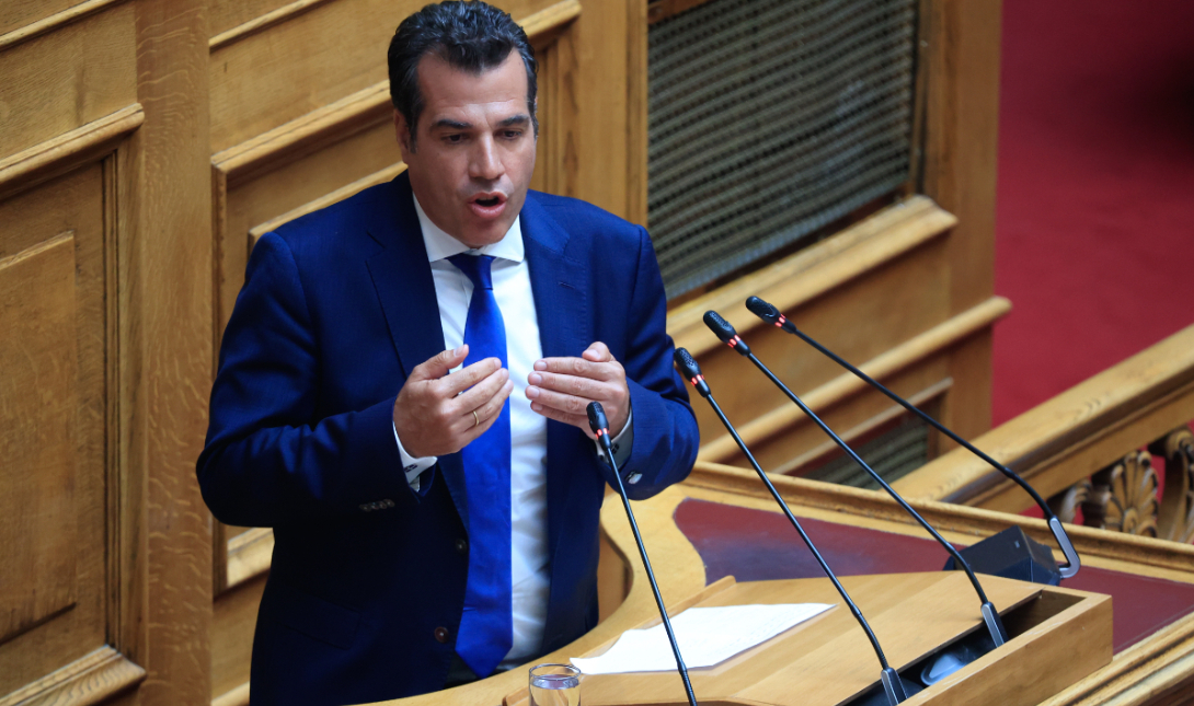 Θάνος Πλεύρης