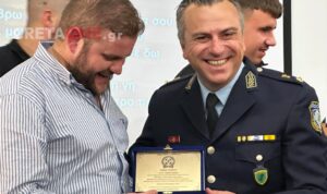 Νέο τραγούδι: Ο Γρηγόρης Σαμόλης τραγουδά για τα τροχαία με στίχους του διοικητή Τροχαίας Ηρακλείου, Στέλιου Καρακούδη