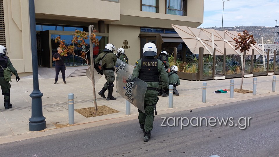 Αντιδράσεις εκπαιδευτικών για τα επεισόδια στη Σούδα: «Ούτε στα Βορίζια τόση αστυνομία»