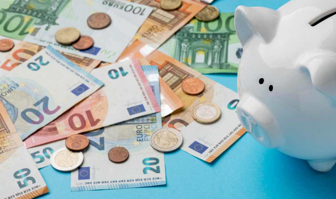 Ο ΟΠΕΚΑ δίνει 1.000 ευρώ σε 650 μαθητές – Πώς θα κάνετε αίτηση