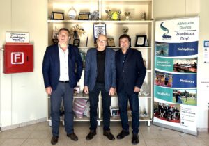 Περιφέρεια Κρήτης: Χριστουγεννιάτικα δώρα στις Μονάδες Κοινωνικής Προστασίας παιδιών και ΑμεΑ