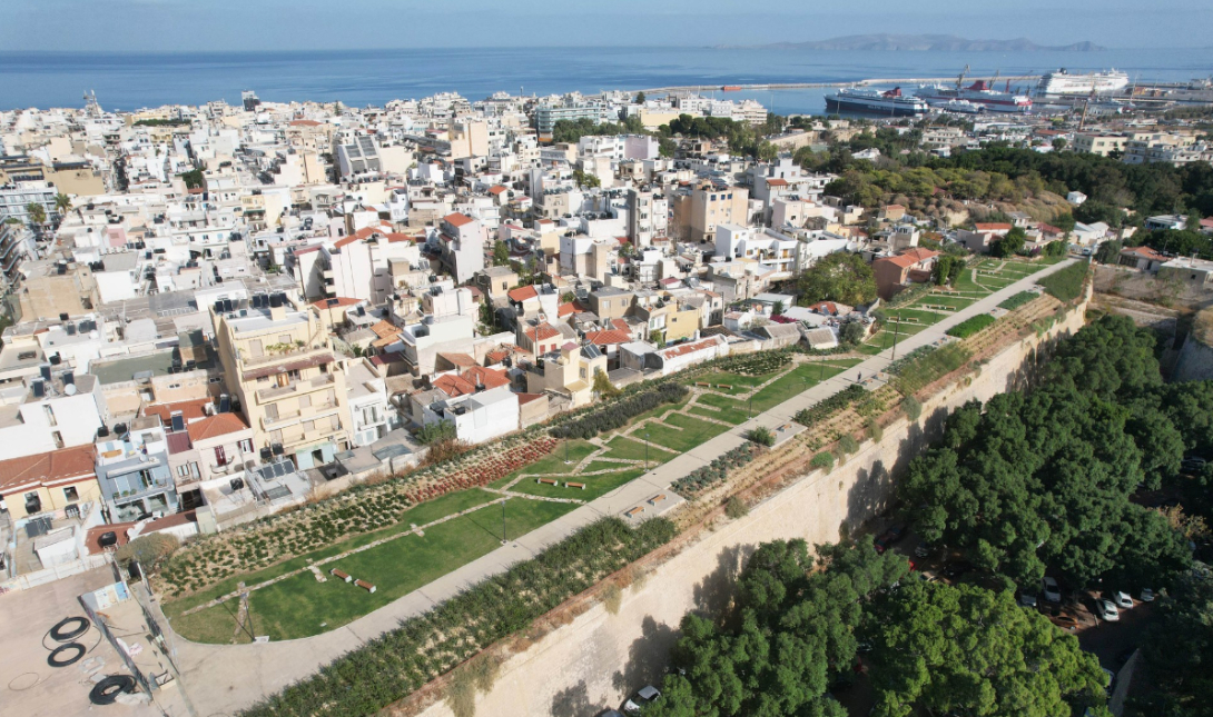 Ηράκλειο: Χριστουγεννιάτικες εκδηλώσεις στα Ενετικά Τείχη – Ανοίγει ξανά μετά από χρόνια η Πύλη Αγίου Γεωργίου