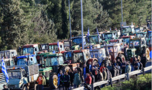 Μπλόκα από τον Έβρο ως την Κρήτη στήνουν οι αγρότες – Παγκρήτιο συλλαλητήριο στις 8 Δεκεμβρίου