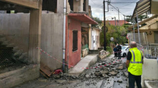 Σακη Καραγιωργα πτώση