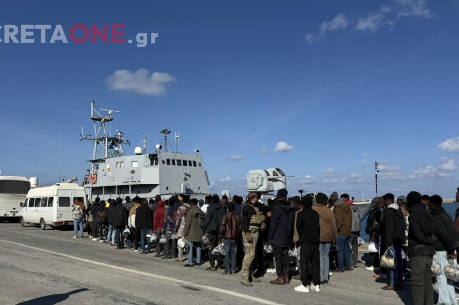 Μετανάστες Ηράκλειο λιμάνι