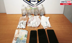 Συνελήφθησαν στα Χανιά τέσσερα άτομα για συμμετοχή σε εγκληματική ομάδα και για ναρκωτικά – Ανάμεσά τους και ανήλικη