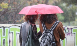 Καιρός: «Αφρικανική καταιγίδα» σαρώνει σήμερα Τετάρτη (3/12) την Κρήτη