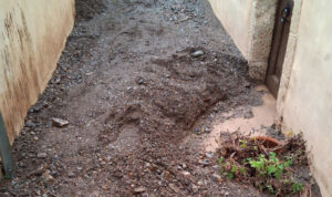 Ηράκλειο: «Πνίγηκε» στη λάσπη η Μονή Επανωσήφη – Δείτε φωτογραφίες