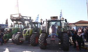 Χριστούγεννα στα μπλόκα: Κλείνουν τις σήραγγες των Τεμπών σήμερα (22/12) οι αγρότες