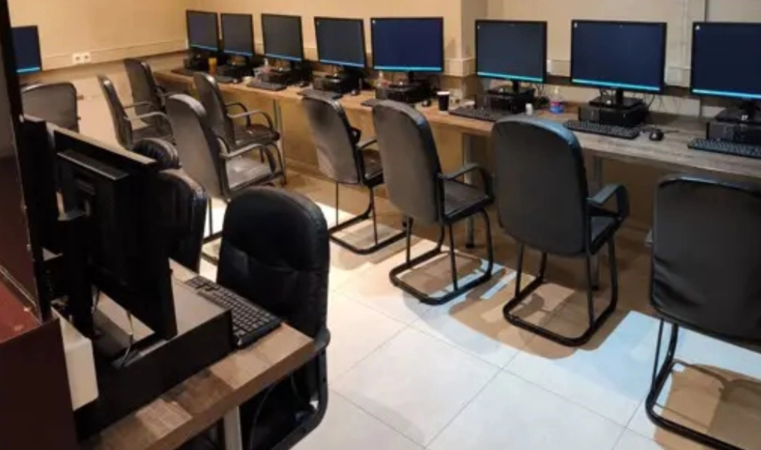 Είχε μετατρέψει το μαγαζί της σε «καζίνο» – 7 συλλήψεις για «φρουτάκια»