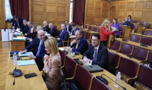 Τελικά είναι κουμπάρος με τον πρωθυπουργό ο Φραπές – Τι απάντησε;