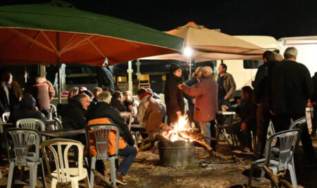 Ρεβεγιόν αγρότες μπλόκα