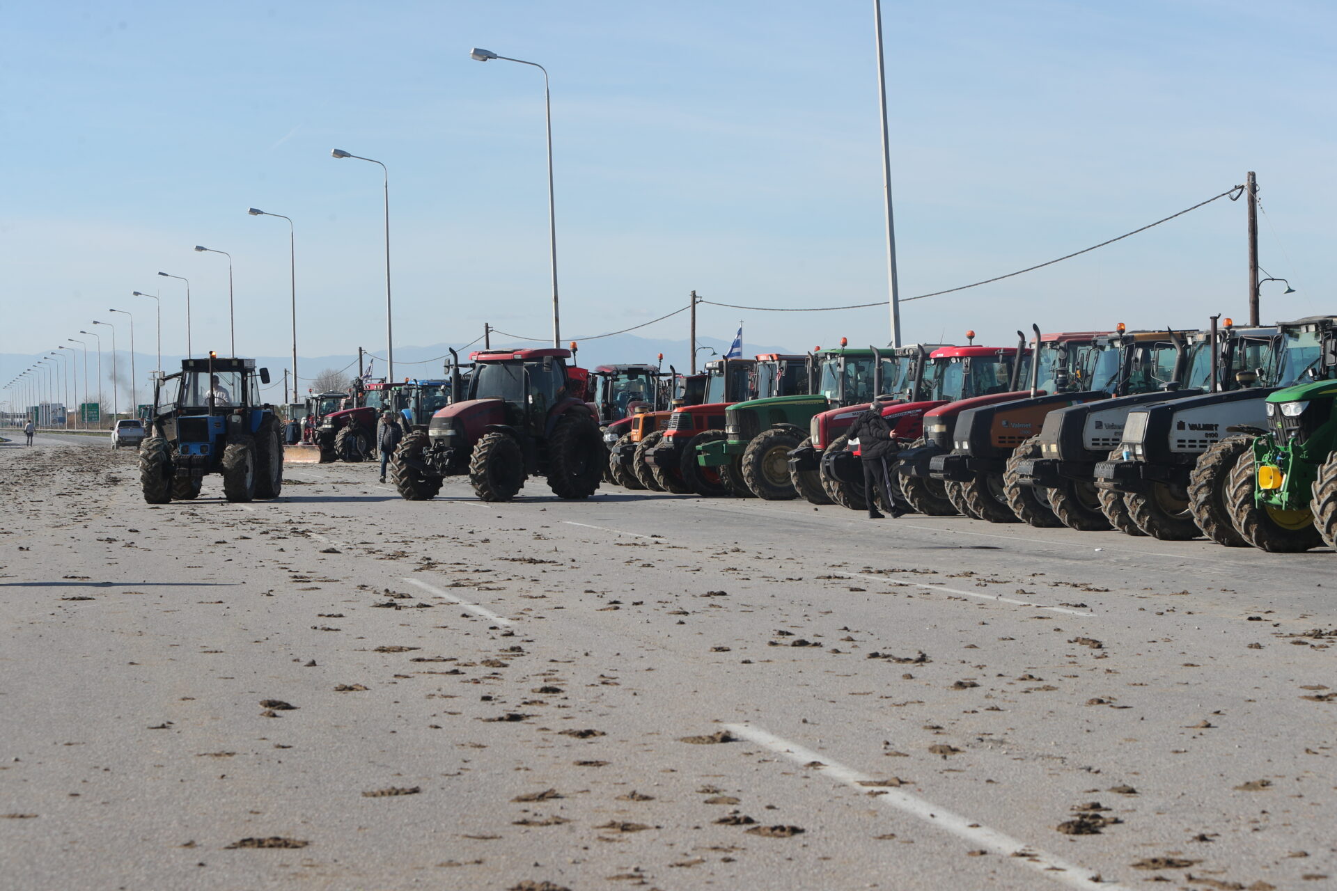 Μάλγαρα: Κλείνουν και το ρεύμα προς Θεσσαλονίκη οι αγρότες – Κλιμακώνουν τις κινητοποιήσεις τους