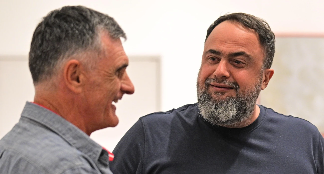 Ολυμπιακός: Μαρινάκης και Μεντιλίμπαρ για το νέο συμβόλαιο