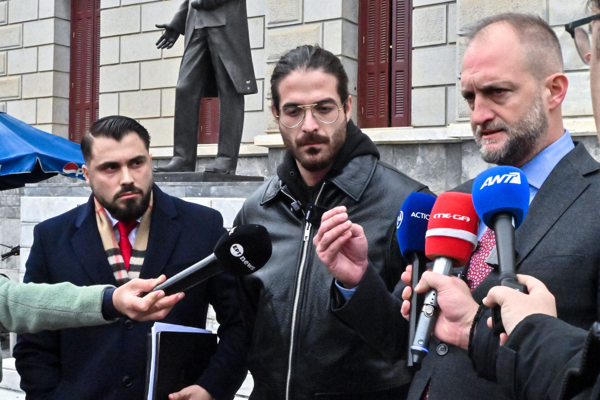 Μουγκοπέτρος