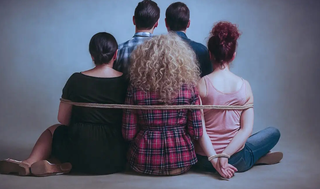 Στο Παρά Πέντε: Κυκλοφόρησε το τρέιλερ του επετειακού επεισοδίου