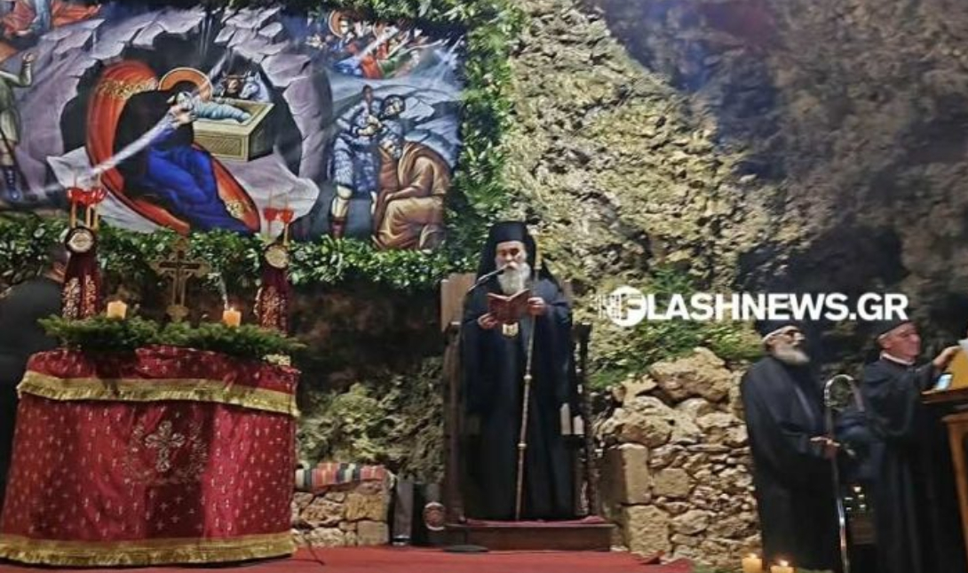 Χανιά: Σε κλίμα θρησκευτικής ευλάβειας η αναπαράσταση της Θείας γέννησης στο σπήλαιο της Μαραθοκεφάλας – Δείτε εικόνες