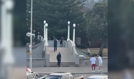 Σίδνεϊ: Αφόπλισε δράστη αλλά πυροβολήθηκε επειδή τον πέρασαν για σκοπευτή