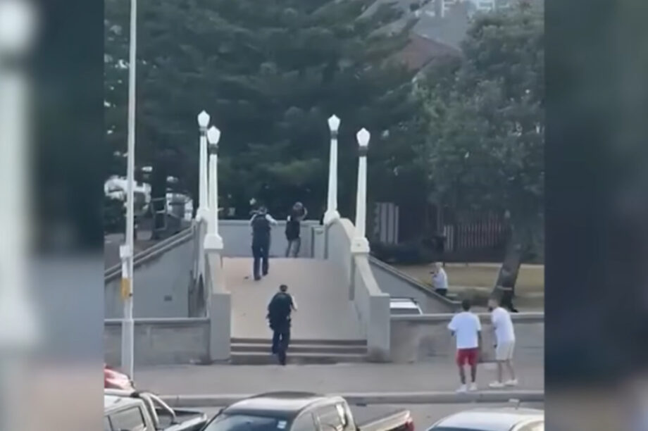 Σίδνεϊ: Αφόπλισε δράστη αλλά πυροβολήθηκε επειδή τον πέρασαν για σκοπευτή