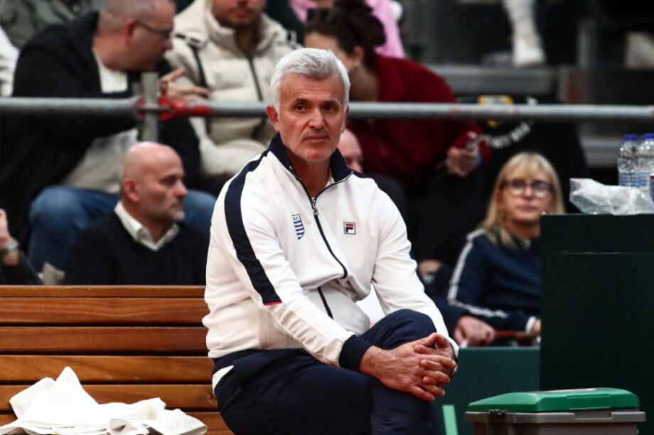 Απόστολος Τσιτσιπάς