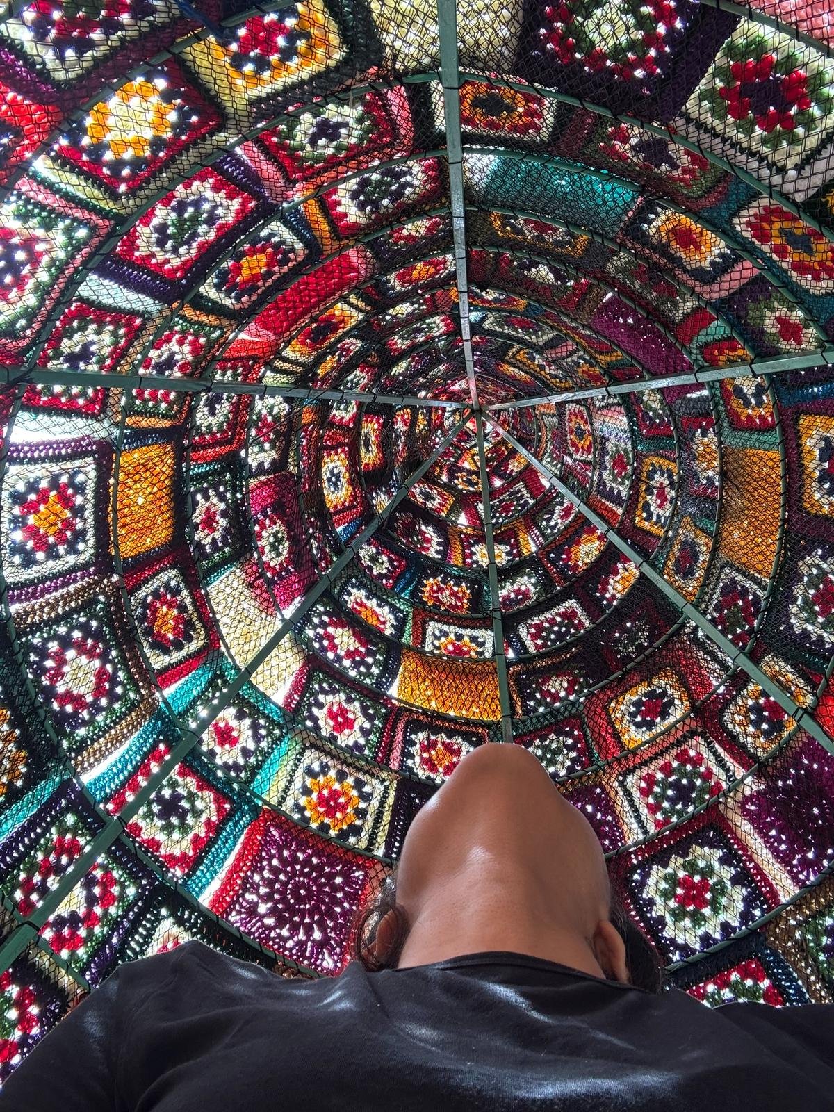 Ινδία: Ένα χειροποίητο χριστουγεννιάτικο δέντρο έδωσε φωνή στις γυναίκες της Γκόα