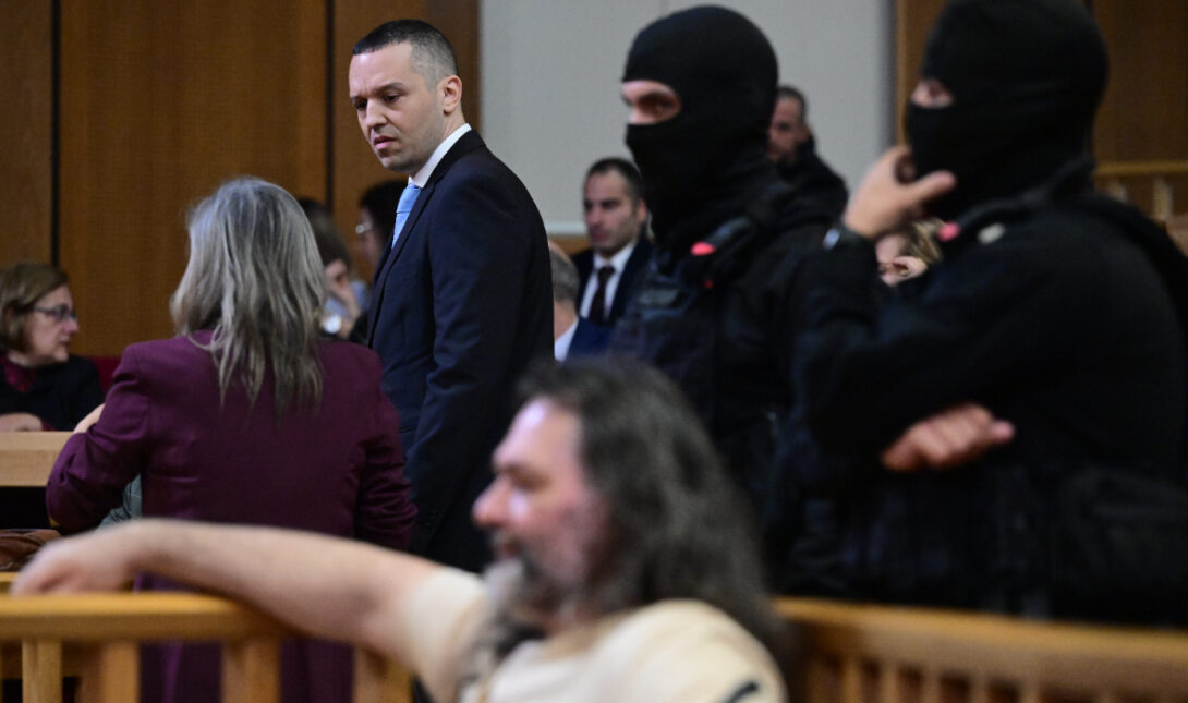 Κασιδιάρης Λαγός Χρυσή Αυγή