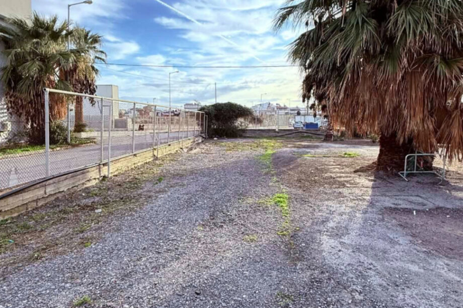 Καθαρισμός στον περιβάλλοντα χώρο του Κολυμβητηρίου Ηρακλείου (φωτογραφίες)