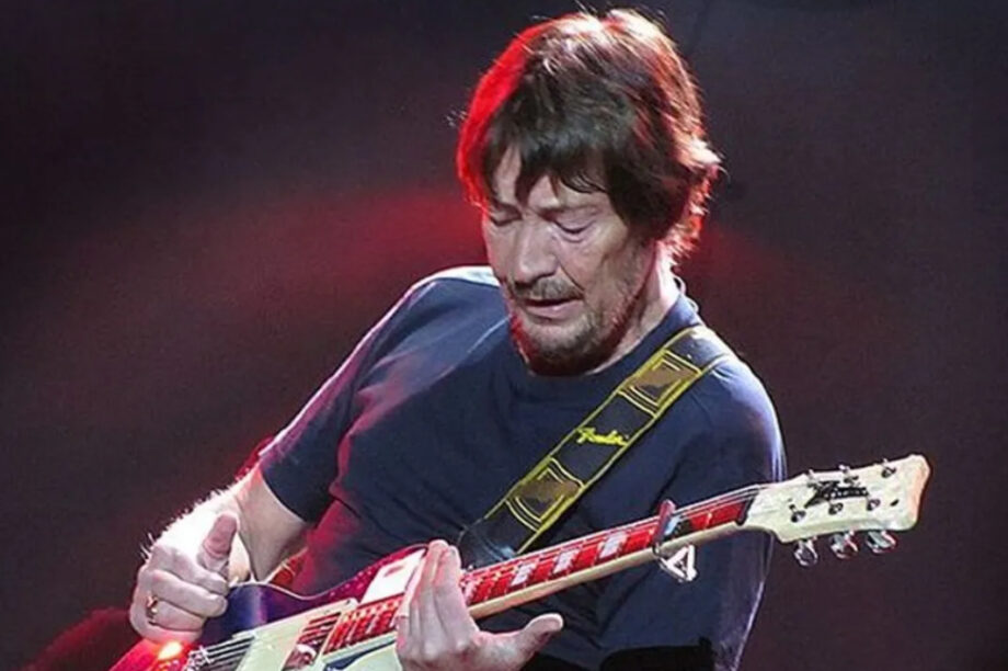 Έφυγε από τη ζωή στα 74 ο Chris Rea!