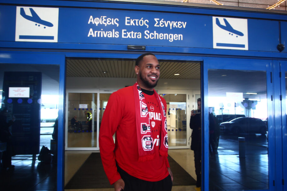 Μόρις Ολυμπιακος